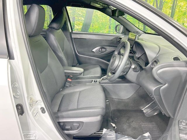 YARIS CROSS HYBRID