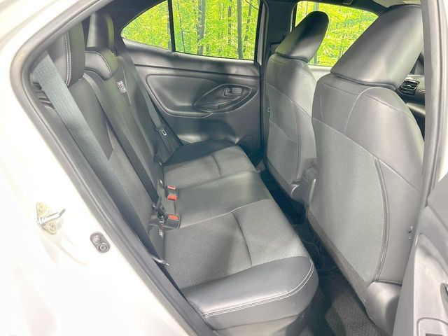 YARIS CROSS HYBRID