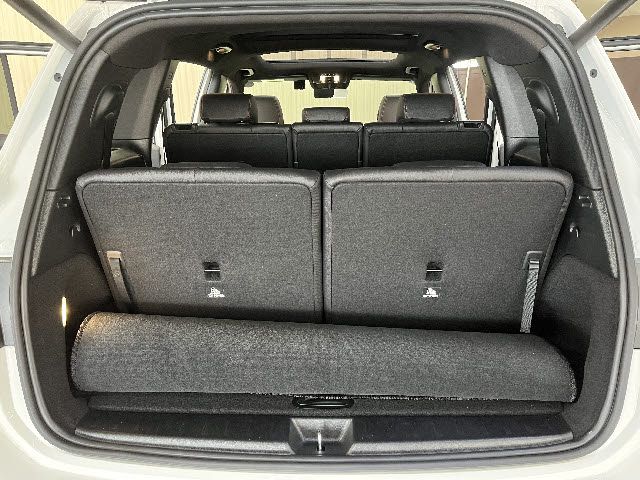 MERCEDES BENZ GLB