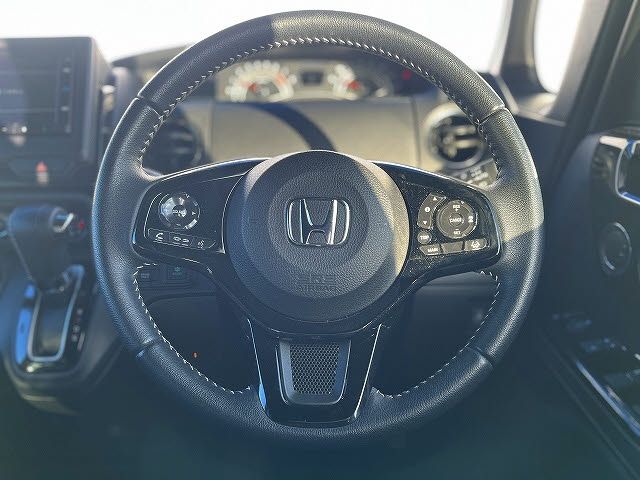 N-BOX CUSTOM