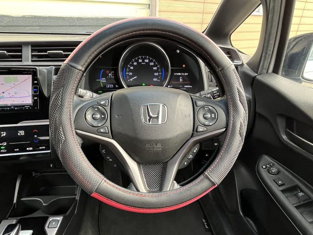 FIT HYBRID