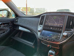 CROWN sedan hybrid
