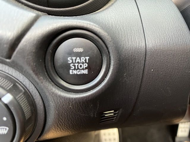 ROADSTER