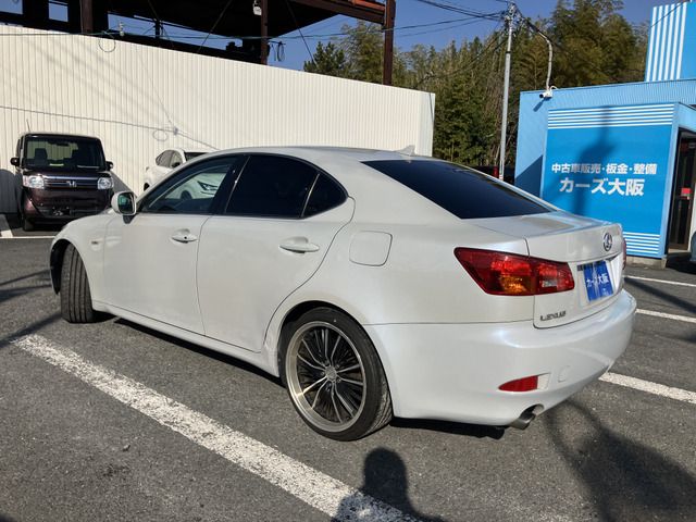 LEXUS IS250