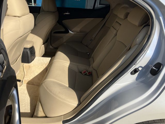 LEXUS IS250