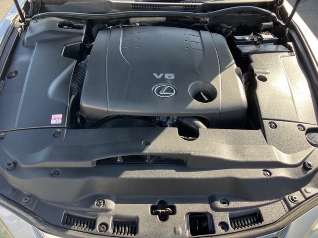 LEXUS IS250