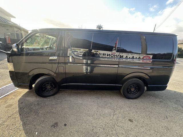 HIACE van 4WD
