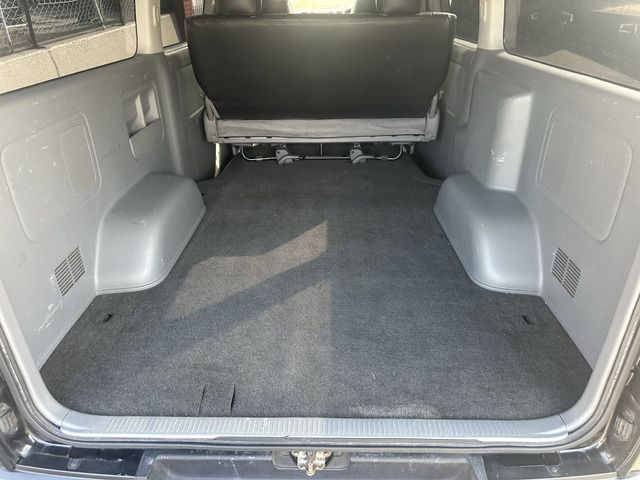 HIACE van 4WD