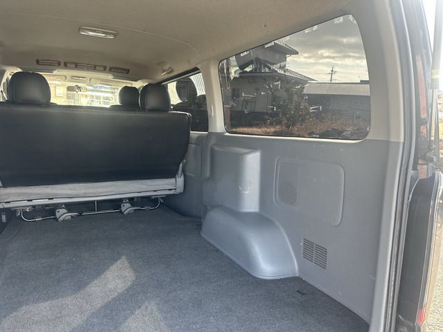 HIACE van 4WD