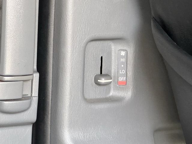 HIACE van 4WD