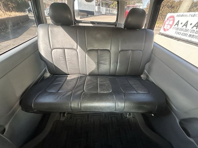 HIACE van 4WD
