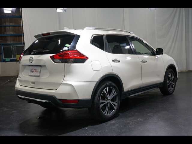 X-TRAIL 2WD