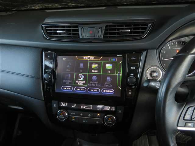 X-TRAIL 2WD