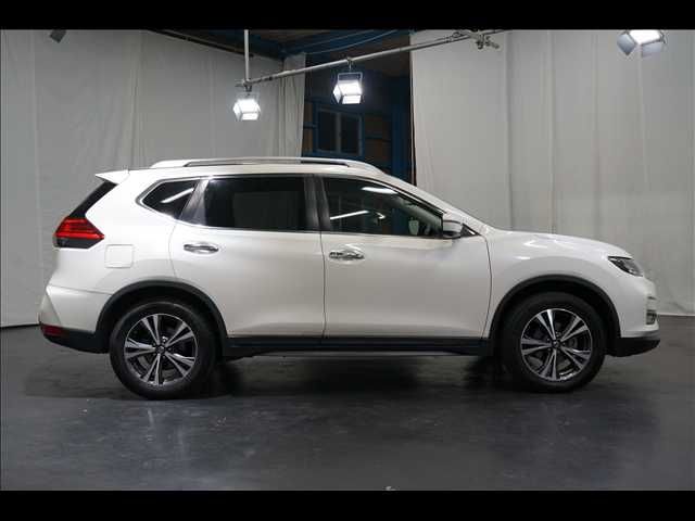 X-TRAIL 2WD