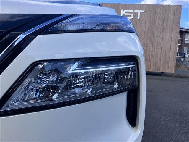 X-TRAIL HYBRID 4WD