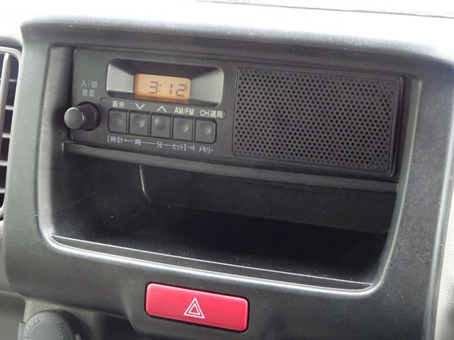 NV100 CLIPPER