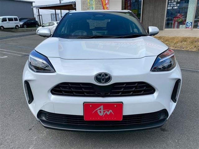 YARIS CROSS