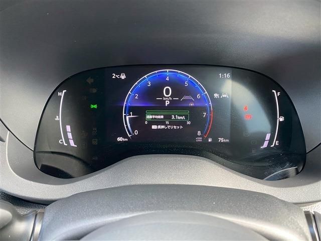 YARIS CROSS