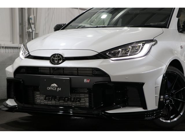 GR YARIS