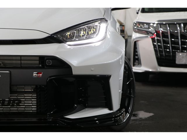 GR YARIS