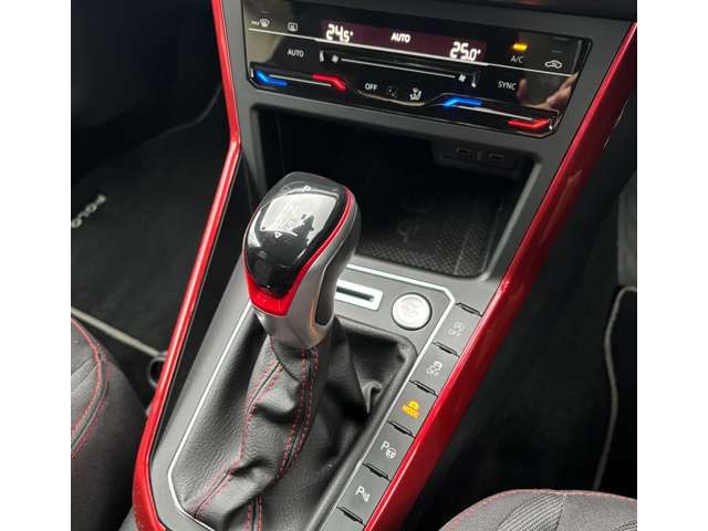 VOLKSWAGEN POLO GTI