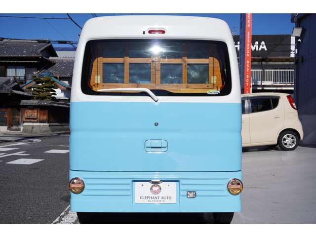 NV100 CLIPPER