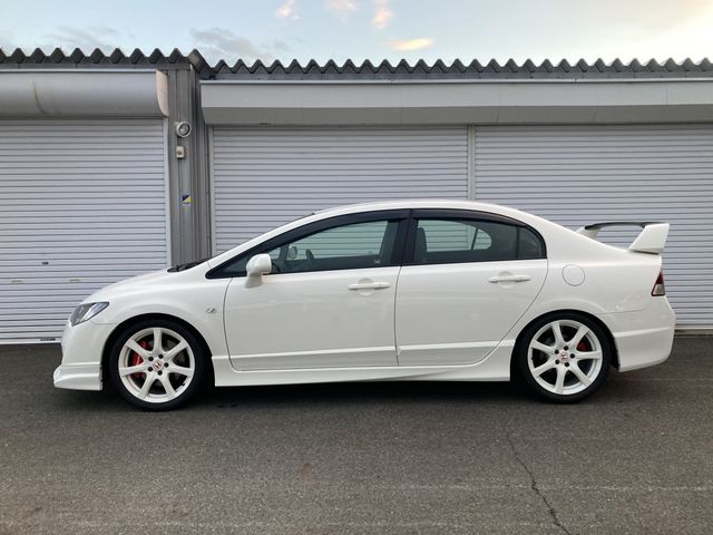 CIVIC sedan