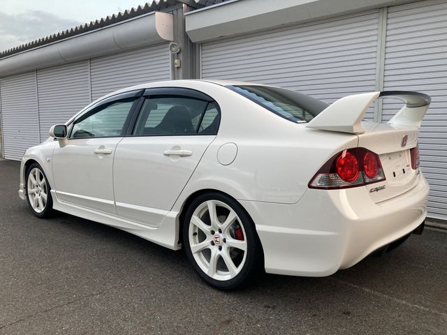 CIVIC sedan