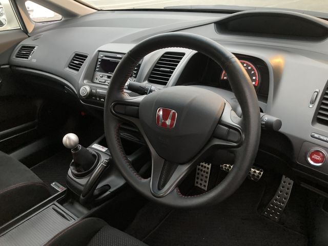 CIVIC sedan