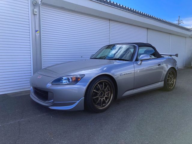 S2000