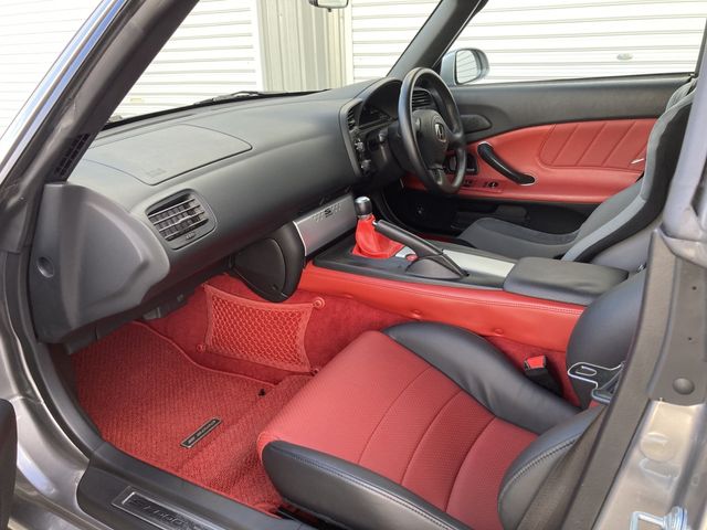 S2000