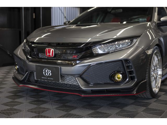 CIVIC hatchback