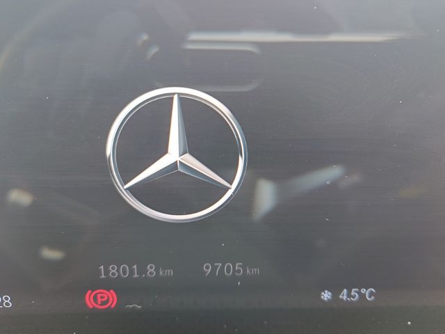 MERCEDES BENZ CLA Shooting Brake