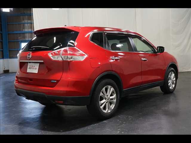 X-TRAIL 2WD