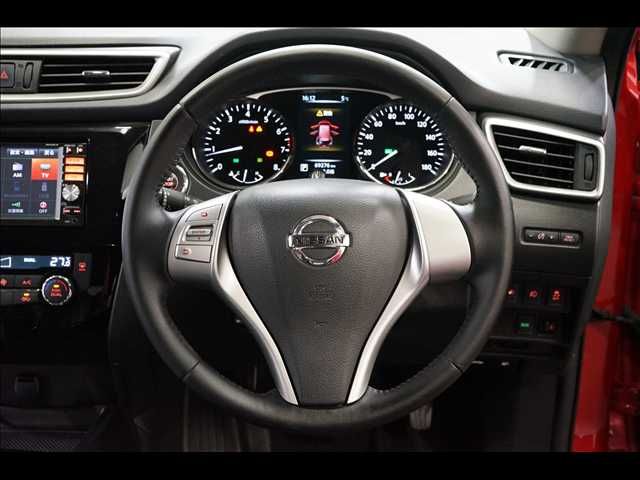 X-TRAIL 2WD