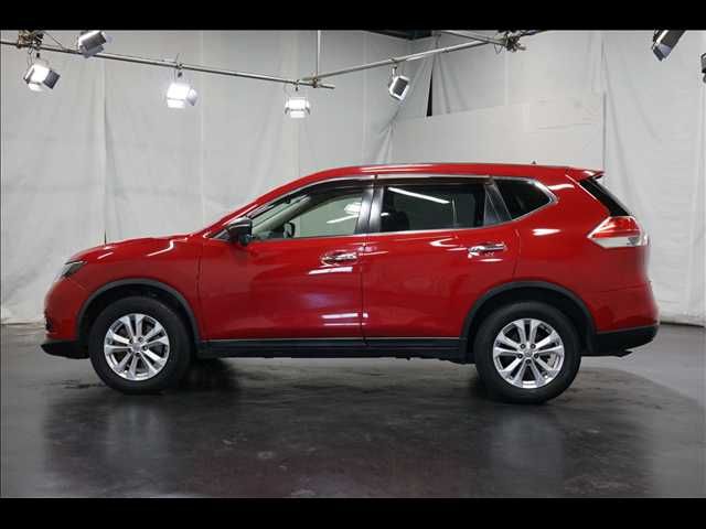 X-TRAIL 2WD