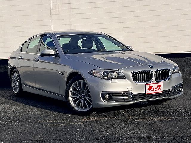 BMW 5series sedan