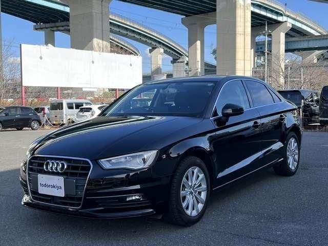 AUDI A3 Sedan