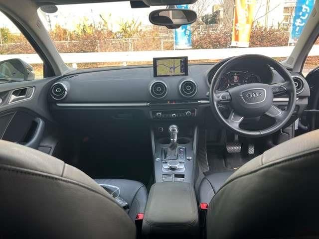 AUDI A3 Sedan