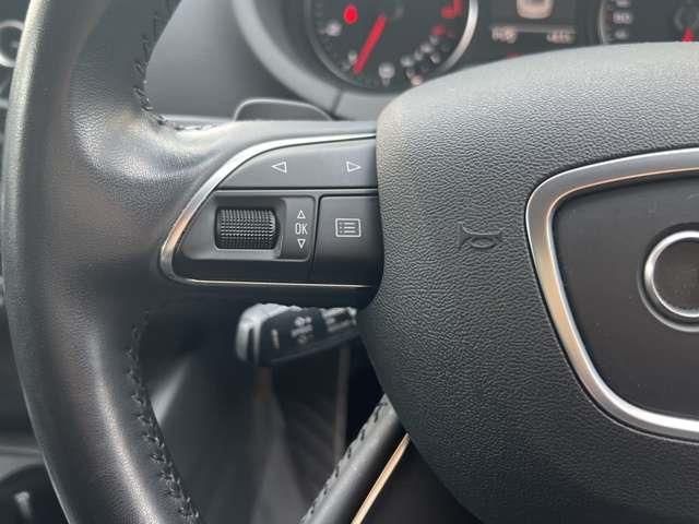 AUDI A3 Sedan