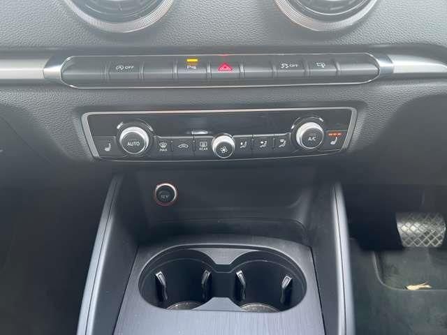 AUDI A3 Sedan