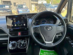 VOXY HYBRID