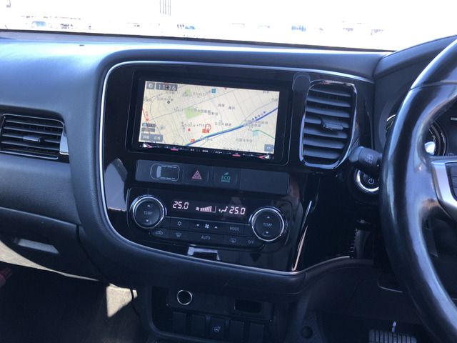 OUTLANDER PHEV