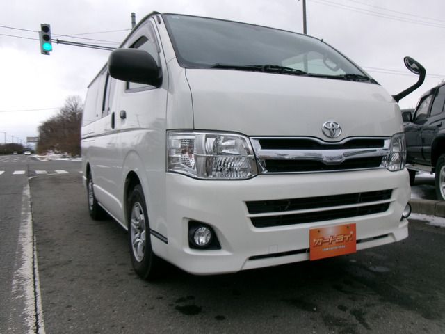 HIACE van 4WD