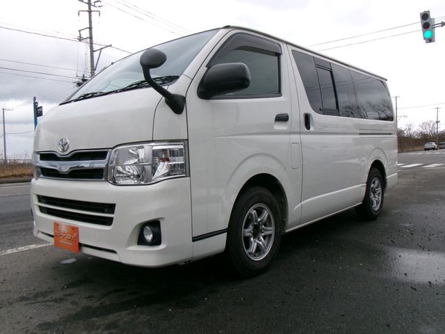 HIACE van 4WD