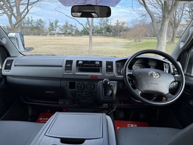 HIACE van 4WD