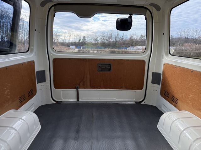 HIACE van 4WD
