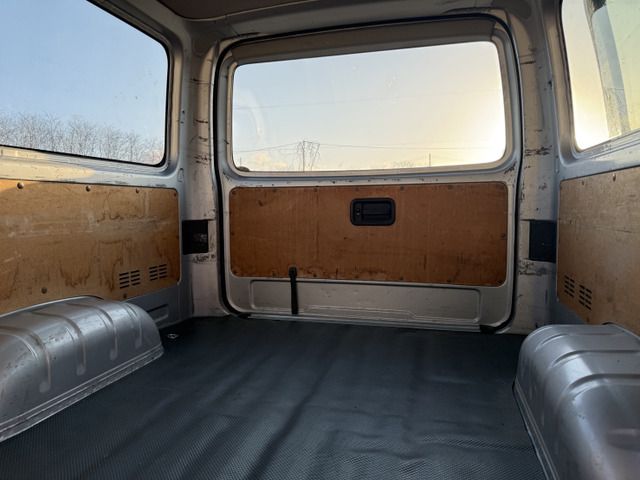 HIACE van 4WD