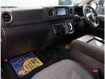 CARAVAN van 2WD