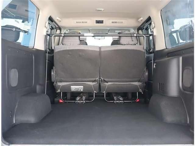 CARAVAN van 2WD